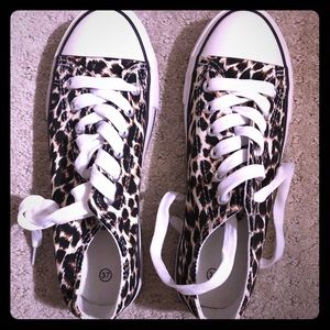 Leopard Print Fashion Sneakers
